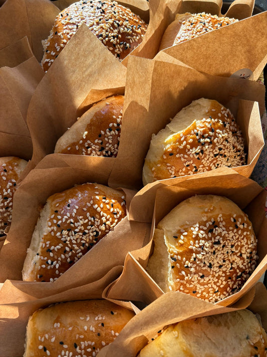 Homemade Poğaça 4 pieces (with Cheese & Parsley) – Delivery on every Saturday & Sunday